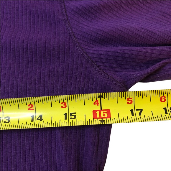 LSU Tigers Long-Sleeved Thermal Top with Vibrant Yellow Letters Purple Buttons L - Picture 6 of 7